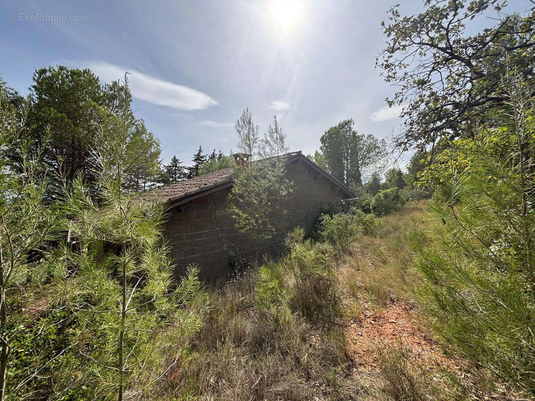 Terrain à PUISSERGUIER