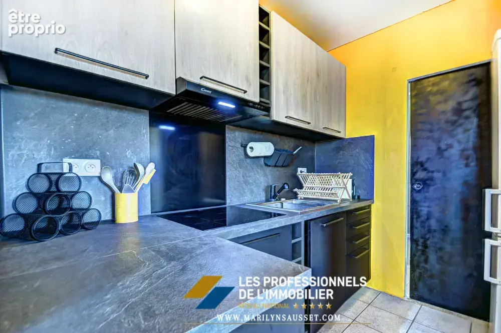 Appartement 30 m2   lumineux   parking privé - photo 3