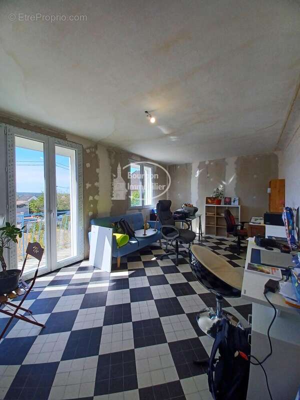 Maison 123 m² à Bourbon-Lancy  - photo 7