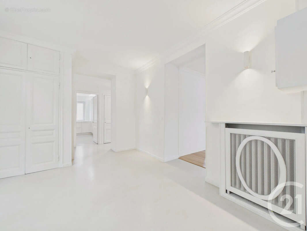 Appartement 179 m² à Nice  - photo 12