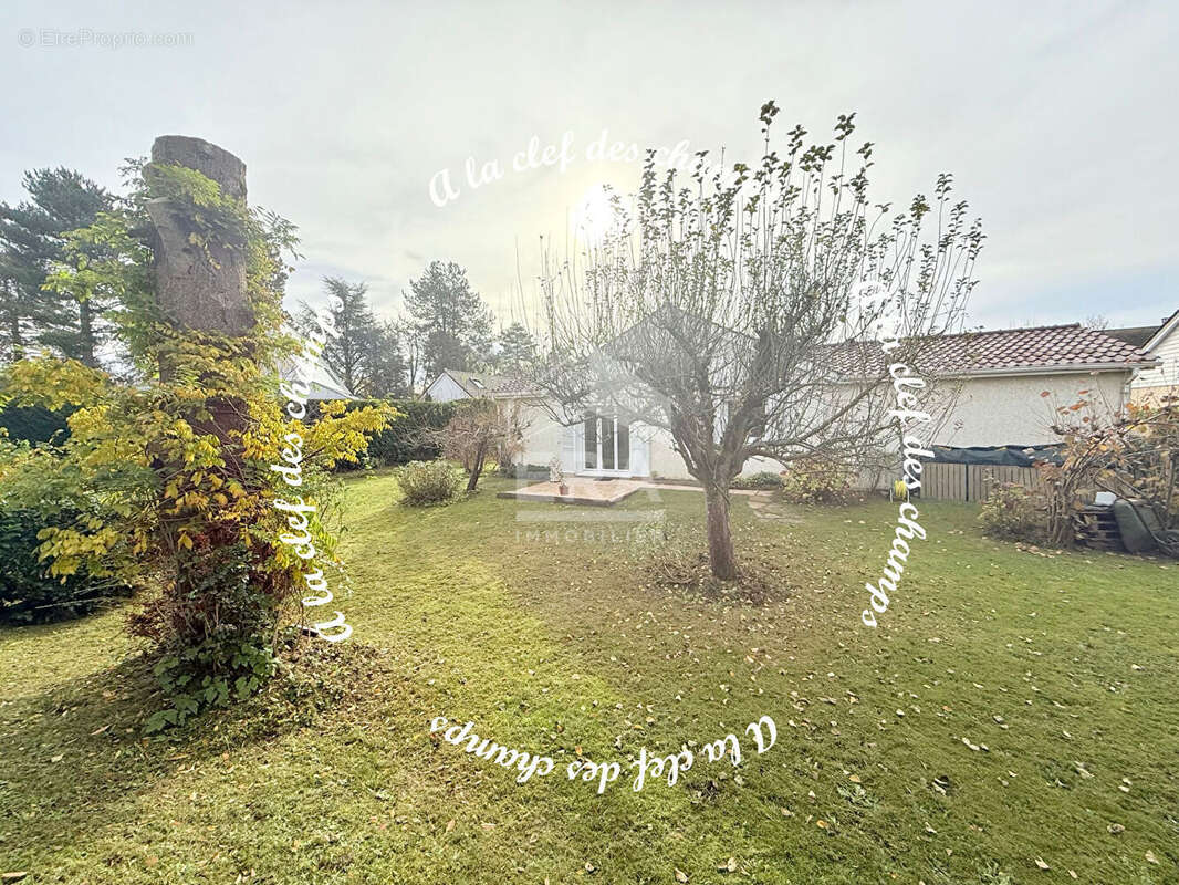 Maison à GIF-SUR-YVETTE