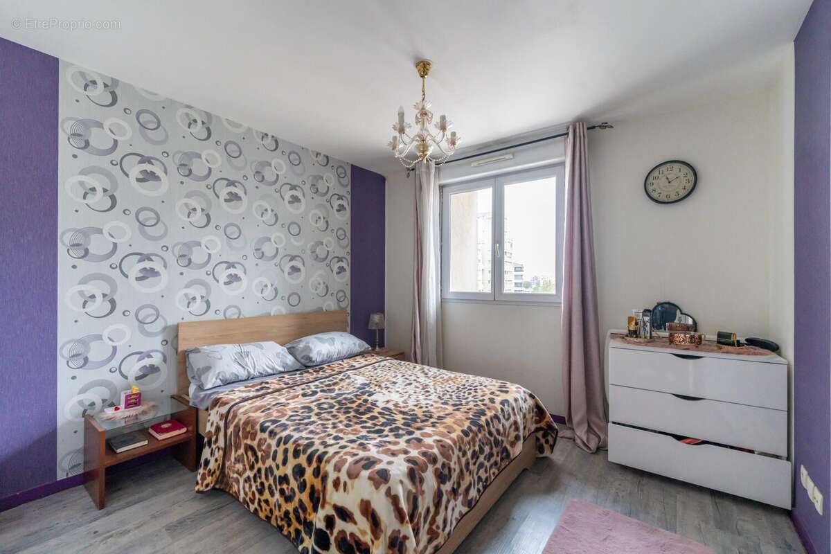 Appartement à BONDY