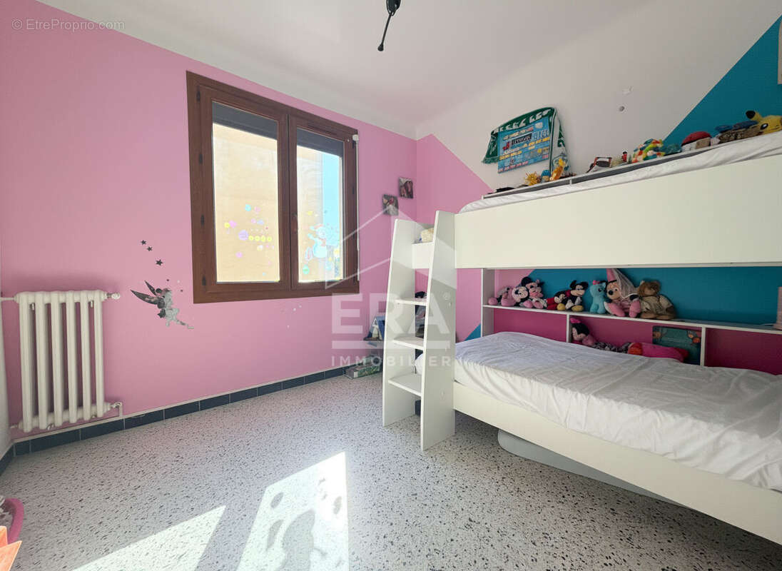 Appartement à PERTUIS