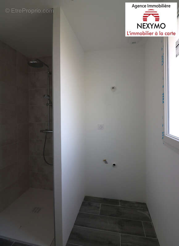 Maison à SAINT-GEORGES-DU-BOIS