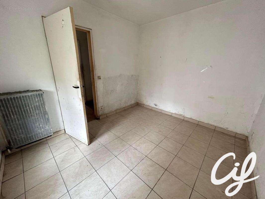 Appartement T3 NANTES Pont du Cens - 71.18 m2  186 500 Euros - photo 4