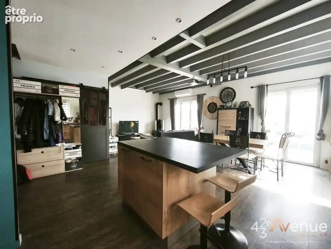 Maison 5 pièces 122 m² à vendre à Unieux (42240) - photo 5