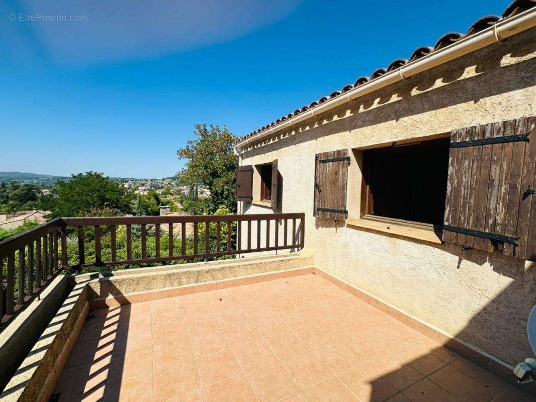 A vendre, Manosque, Maison Familiale 6 Chambres – 159 m²  Calme, Vue Dégagée & Fort Potentiel - photo 18