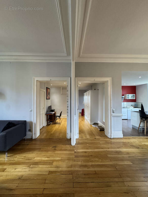 À vendre   Appartement 147 m2   3 chambres   1er étage - photo 6