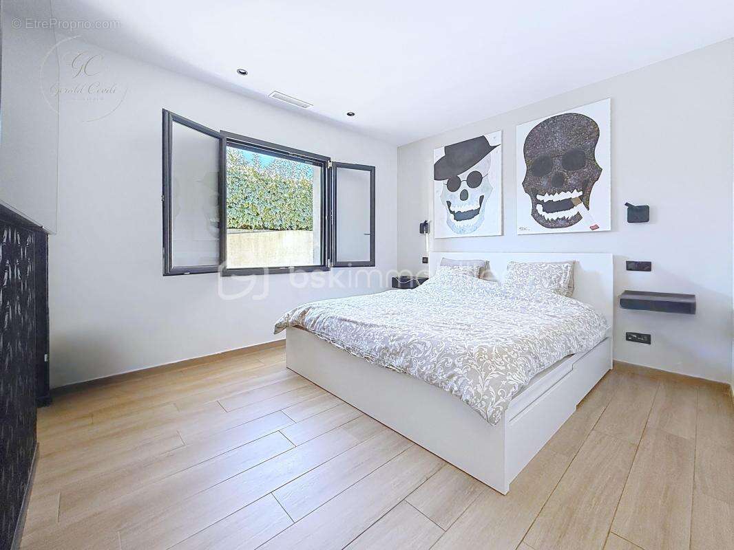 Maison 4 pieces de 101 m² avec piscine / montauroux - photo 7