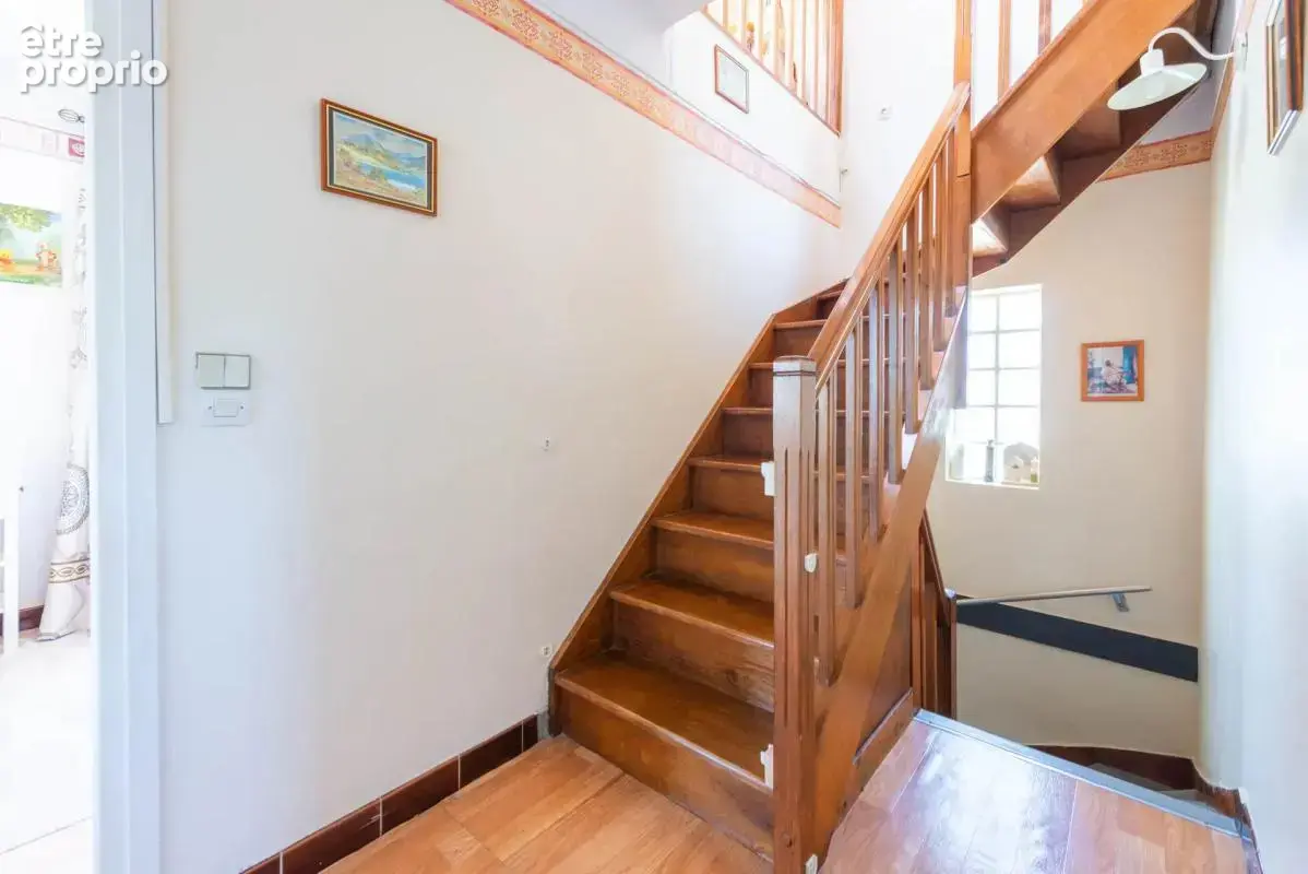 Maison de 6 pièces de 175 m² à Colombes - photo 6