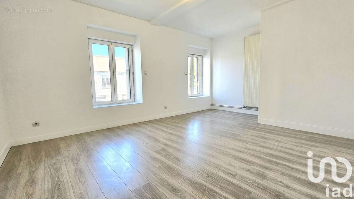 Photo 3 - Appartement à CHARLEVILLE-MEZIERES
