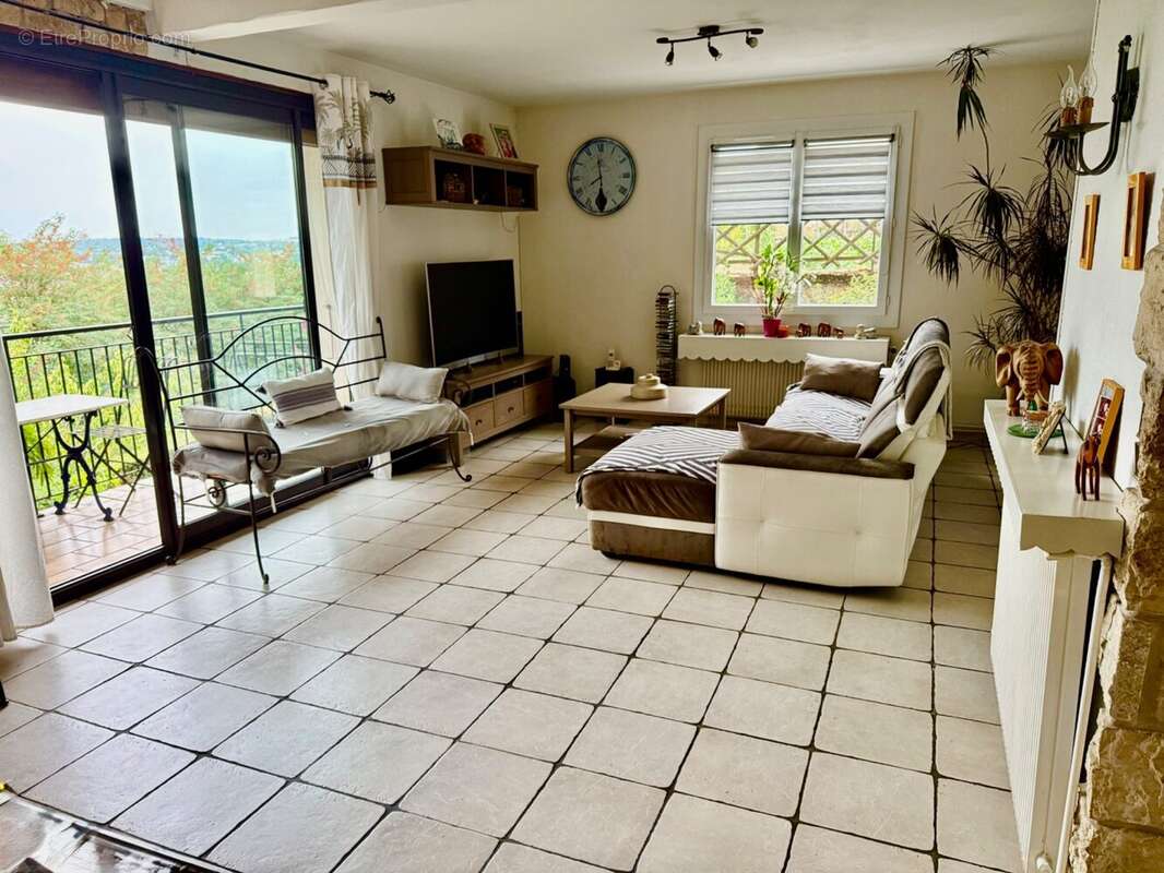 Maison à COUBLEVIE