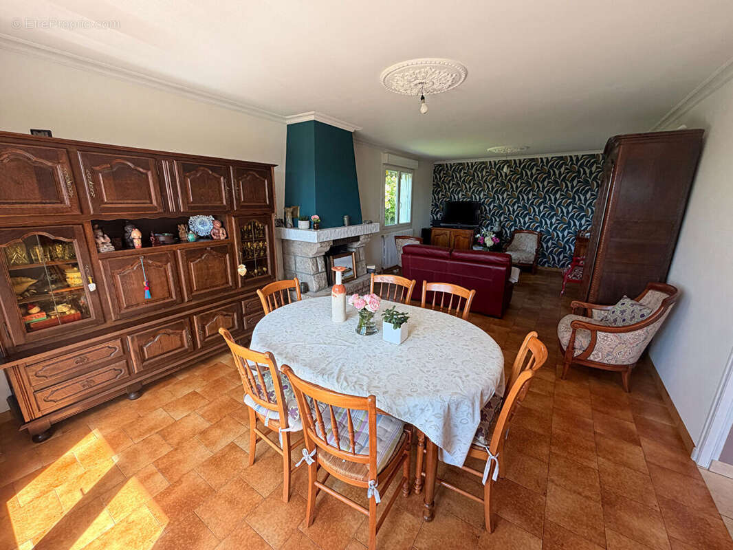 Maison à ERBREE