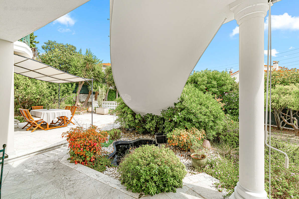 NICE NORD COLLINE - 3/4 PIECES dans VILLA - 117 m2 - Terrasse - Jardin- Garage - 689 000 € - photo 17