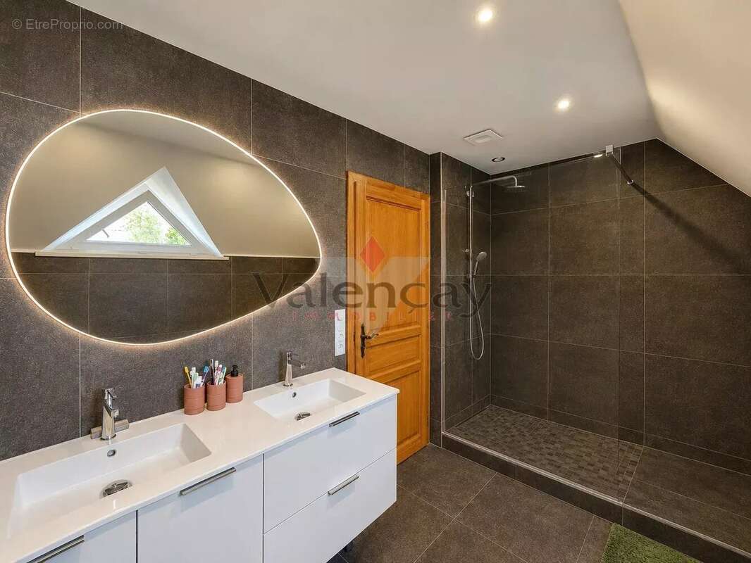 ILLZACH maison 5P avec 4 cbres - photo 10