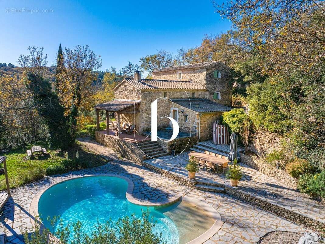 Maison à GOUDARGUES