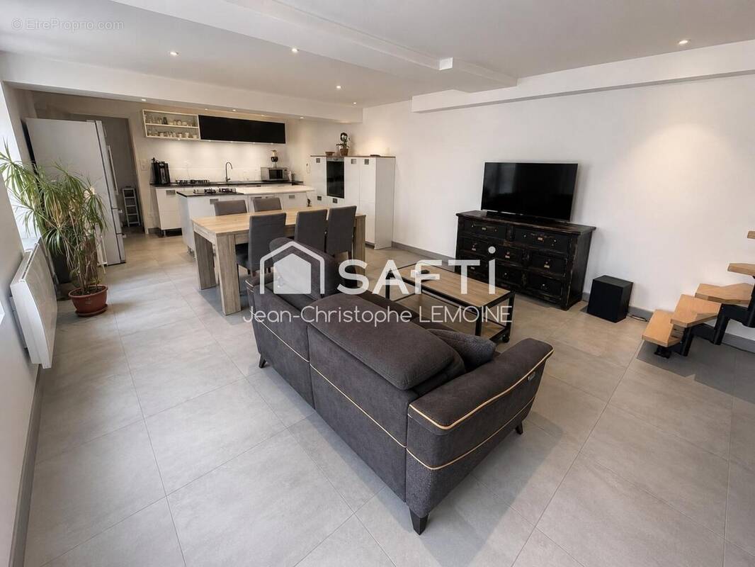 Photo 1 - Appartement à CHATEAU-GONTIER
