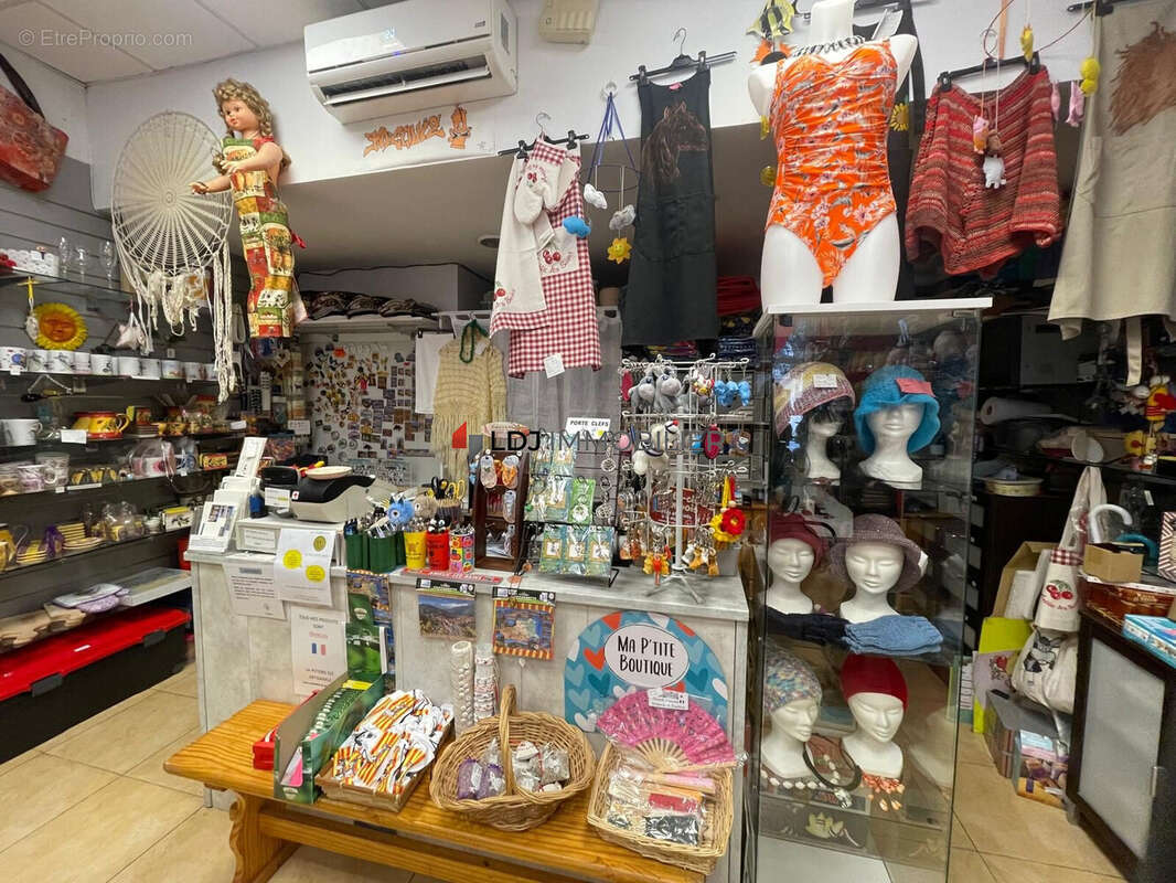 Commerce à AMELIE-LES-BAINS-PALALDA