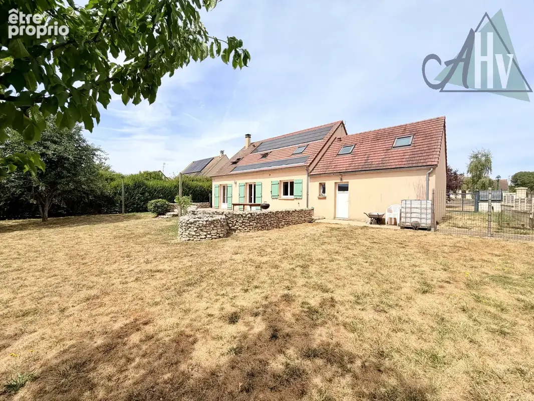 Maison - 7 pièces - avec jardin et garages - 15 km de PROVINS. - photo 3