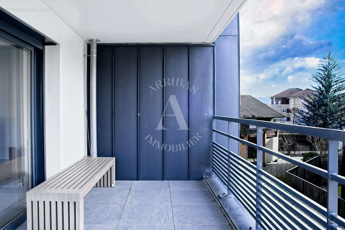 Appartement à PREVESSIN-MOENS