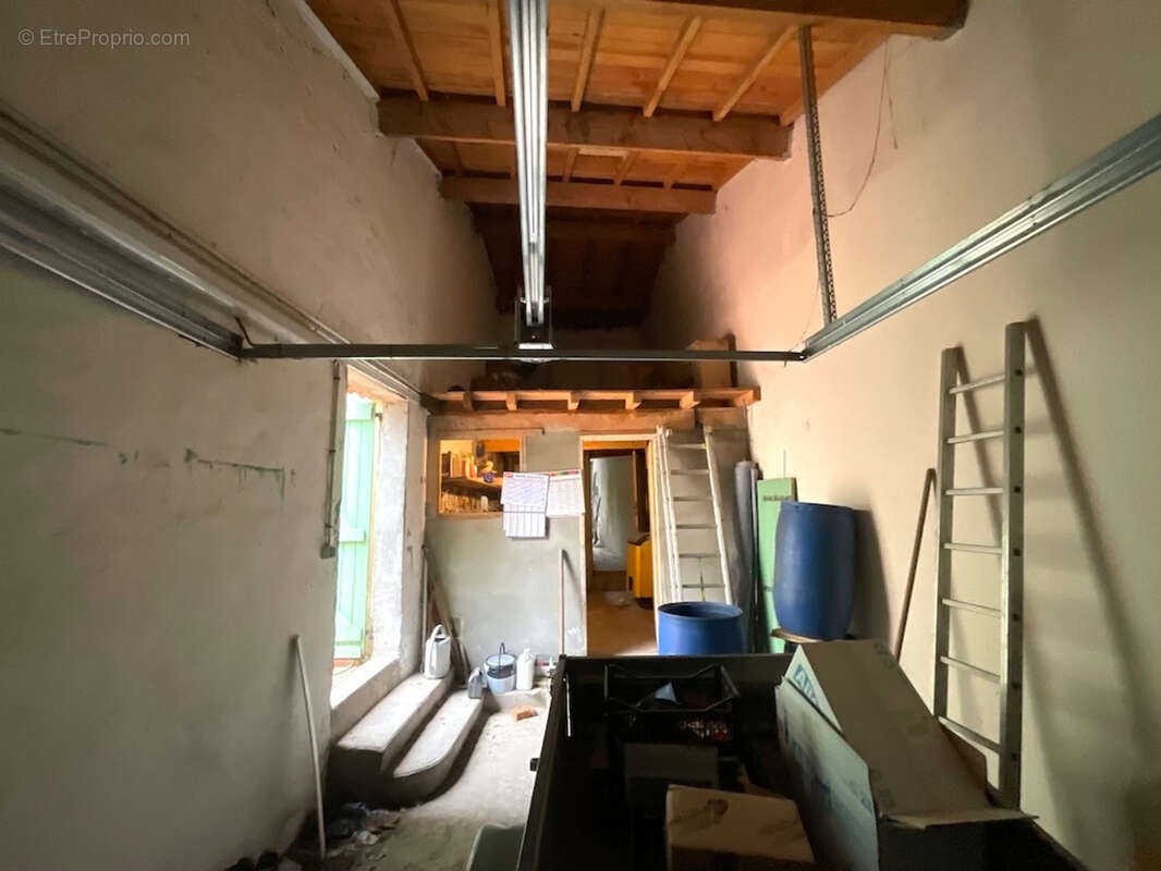 En exclusivité  Maison à vendre 9 pièces LABRUGUIERE (81) - photo 16