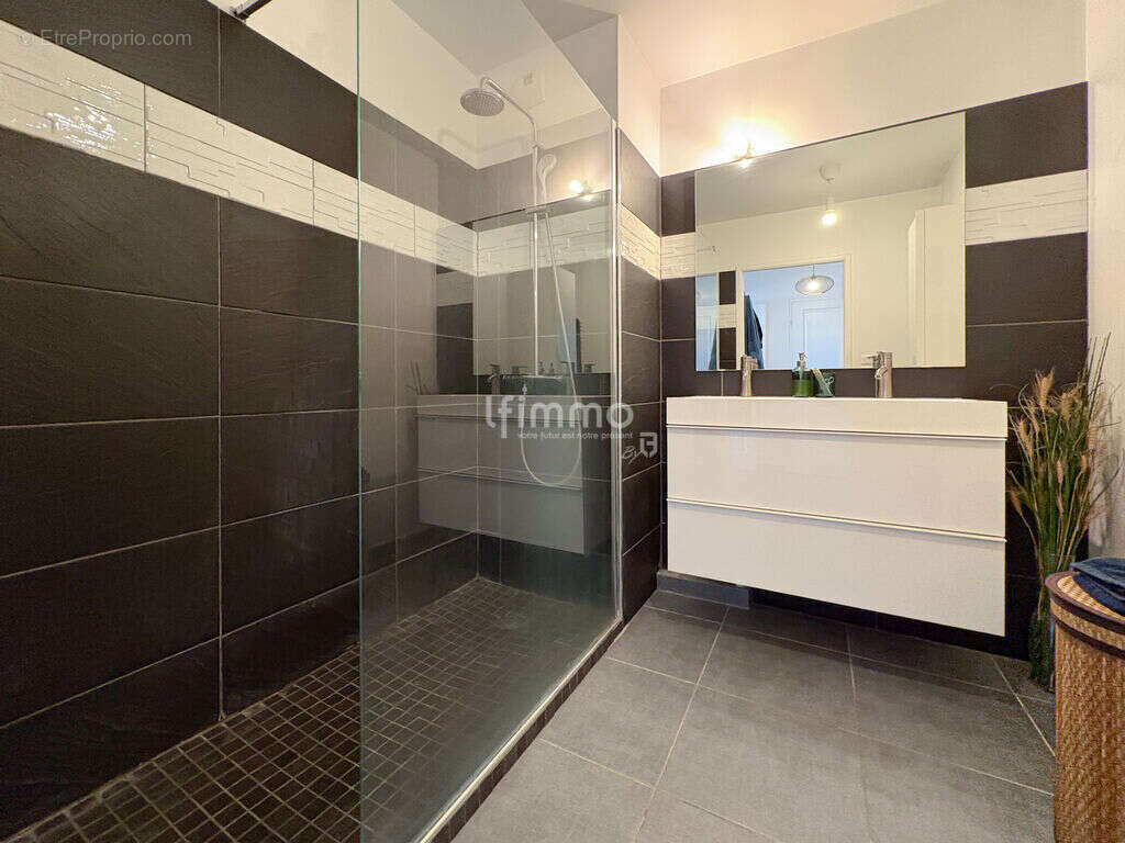 Appartement à MARSEILLE-14E