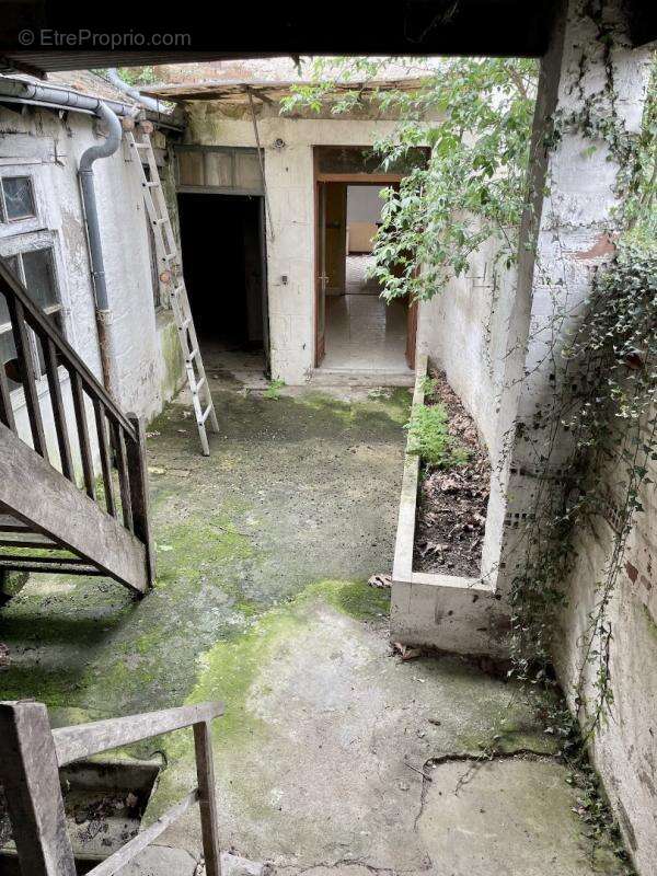 Maison à ORSENNES