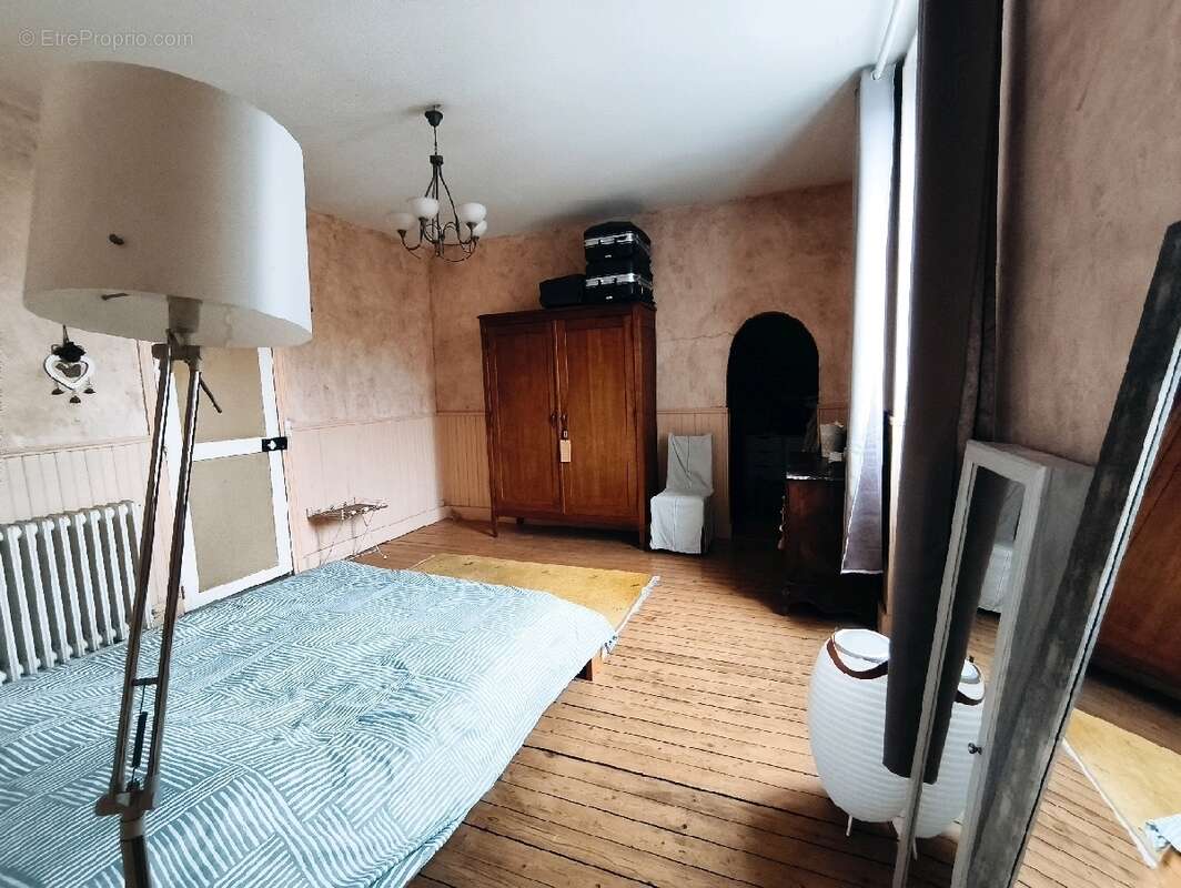 Maison à BEAUMONT-SUR-OISE