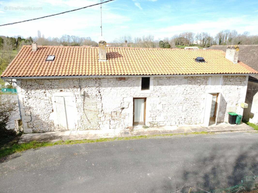 Maison à FLAUGEAC