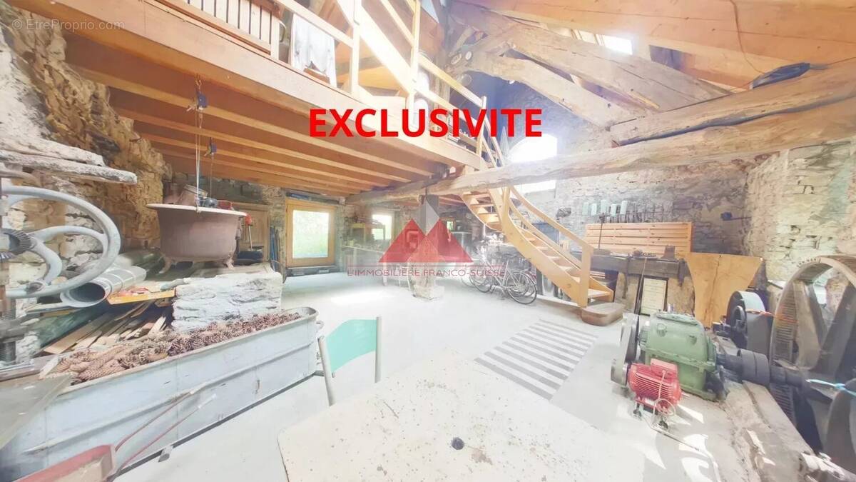 Maison à BLOIS-SUR-SEILLE