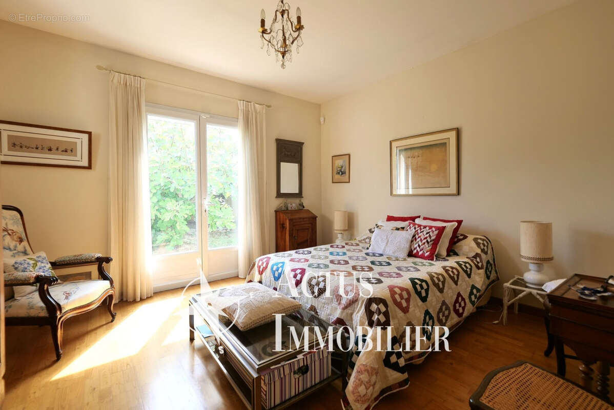 Maison à SALON-DE-PROVENCE