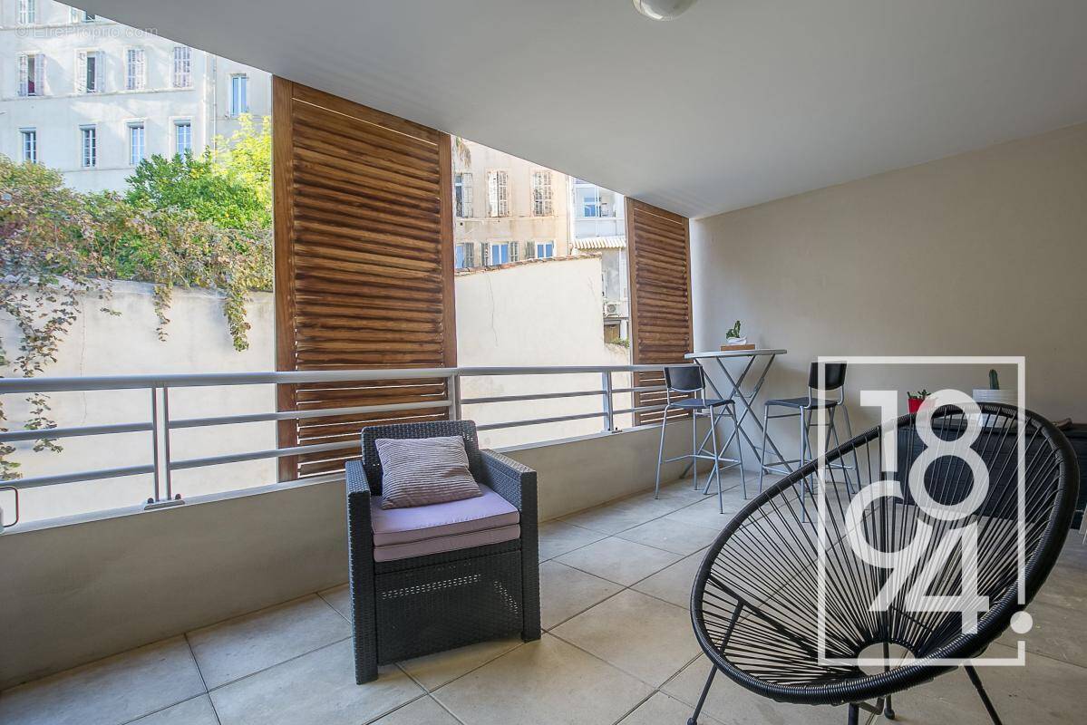 Appartement à MARSEILLE-7E