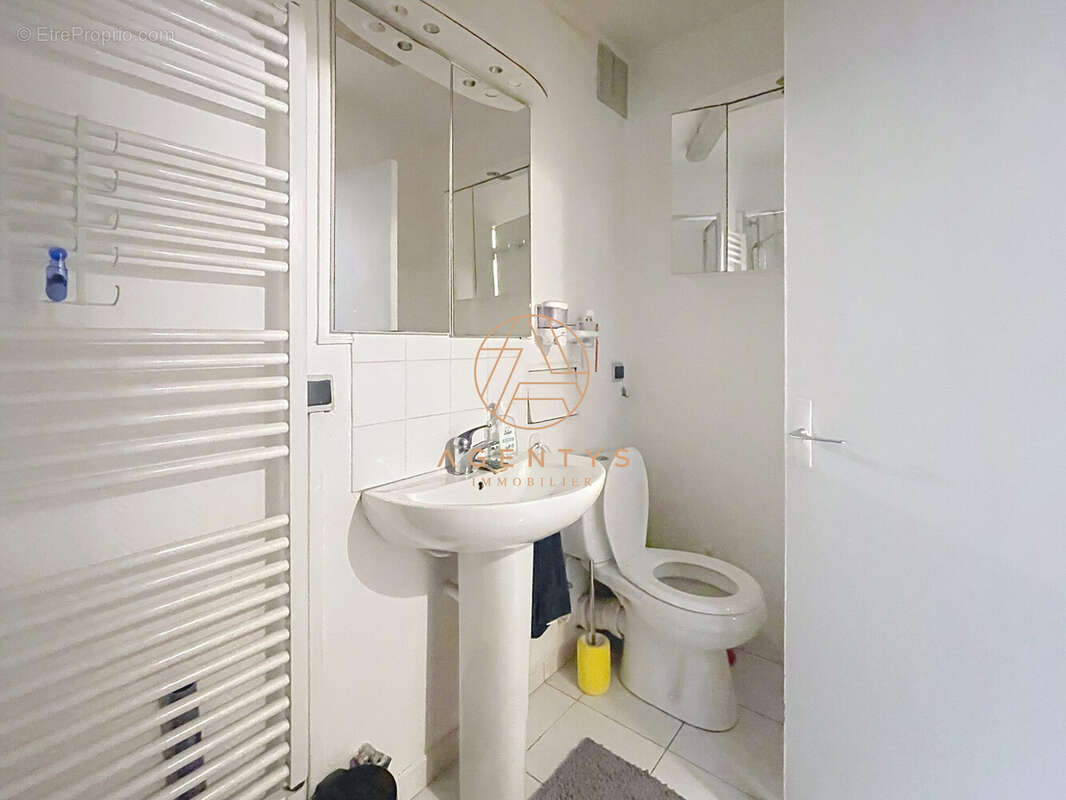 Appartement à PARIS-19E