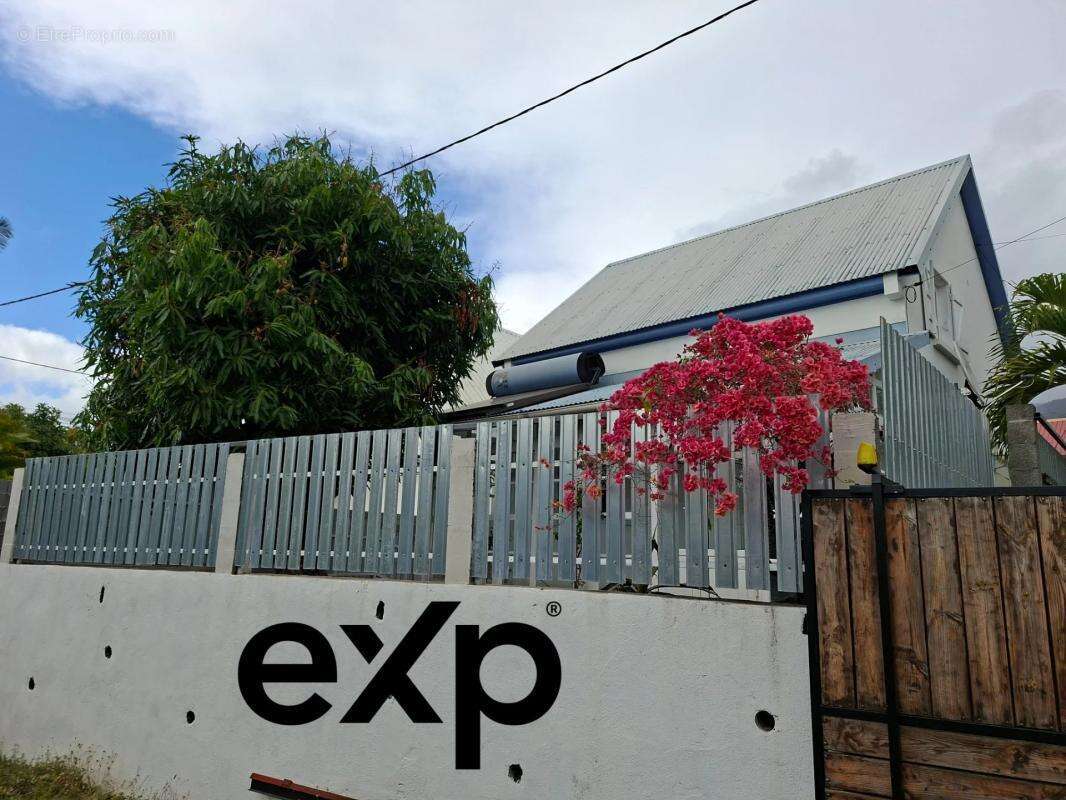 Maison à SAINT-DENIS