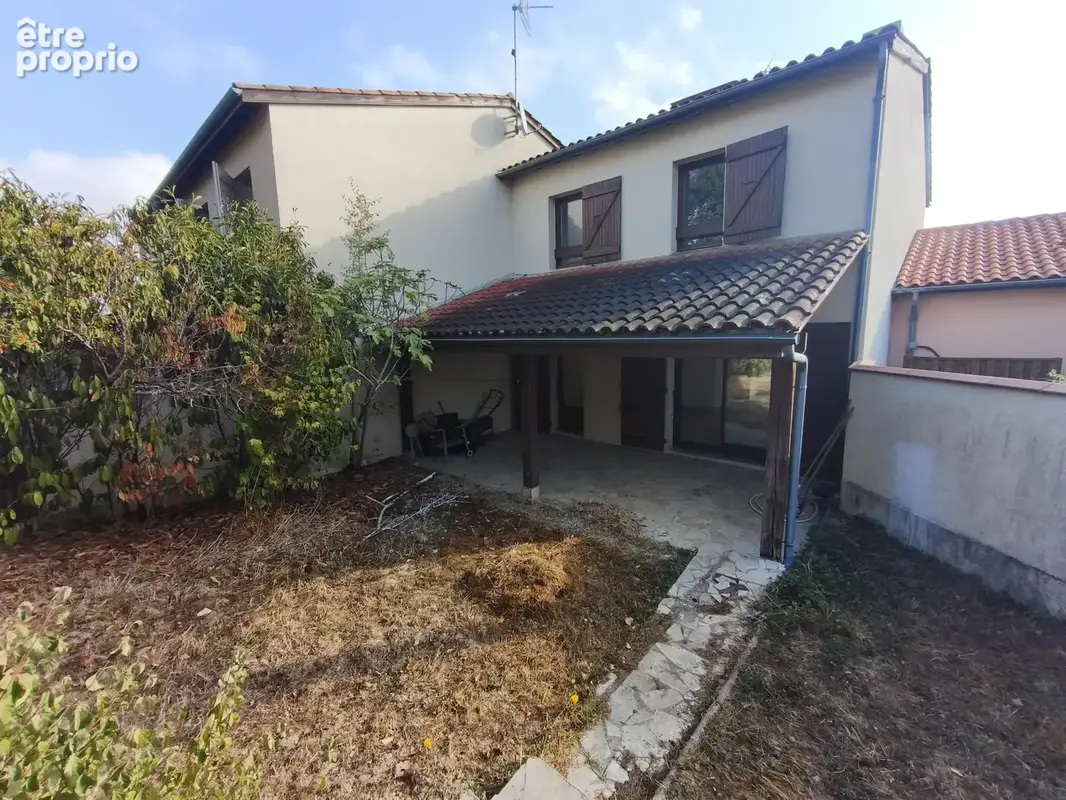 Maison T4 de 87 m2 entièrement rénovée avec garage et jardin - photo 2