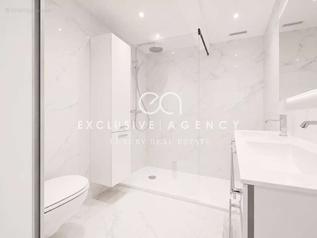 Le cannet élégant 3 pieces 86m² entierement renove - photo 11