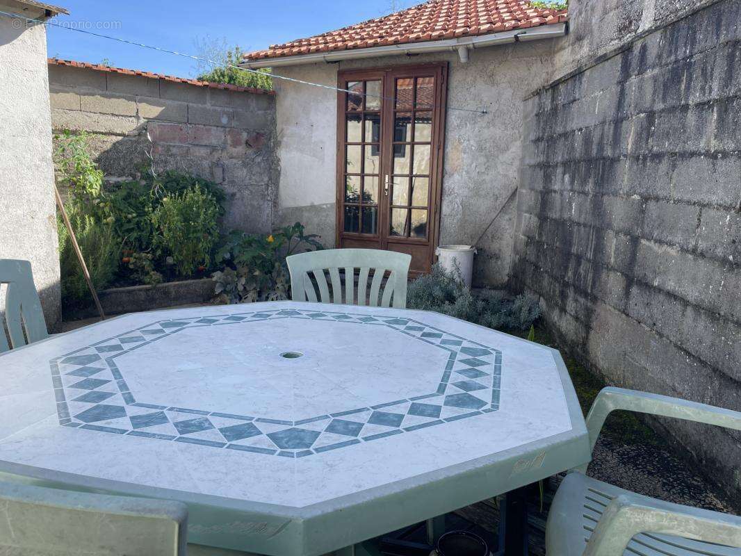 Maison à CHATELLERAULT