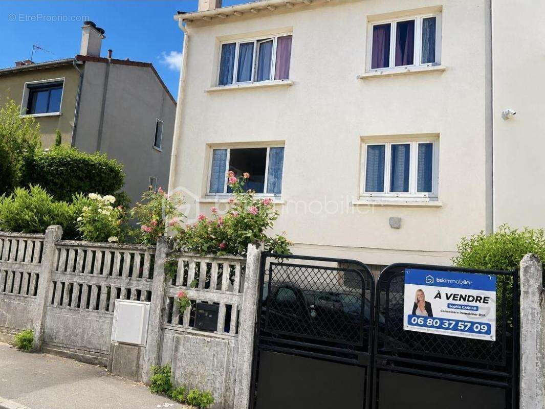Maison familiale de 83 m² avec jardin, garage et dépendance - photo 6
