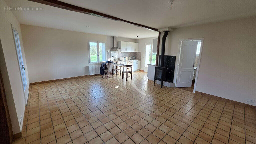 Maison à ORBIGNY