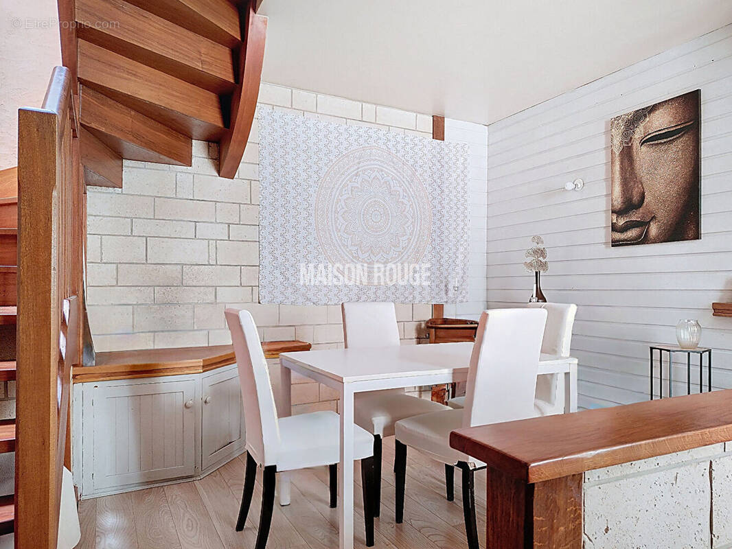 Appartement à COMBOURG