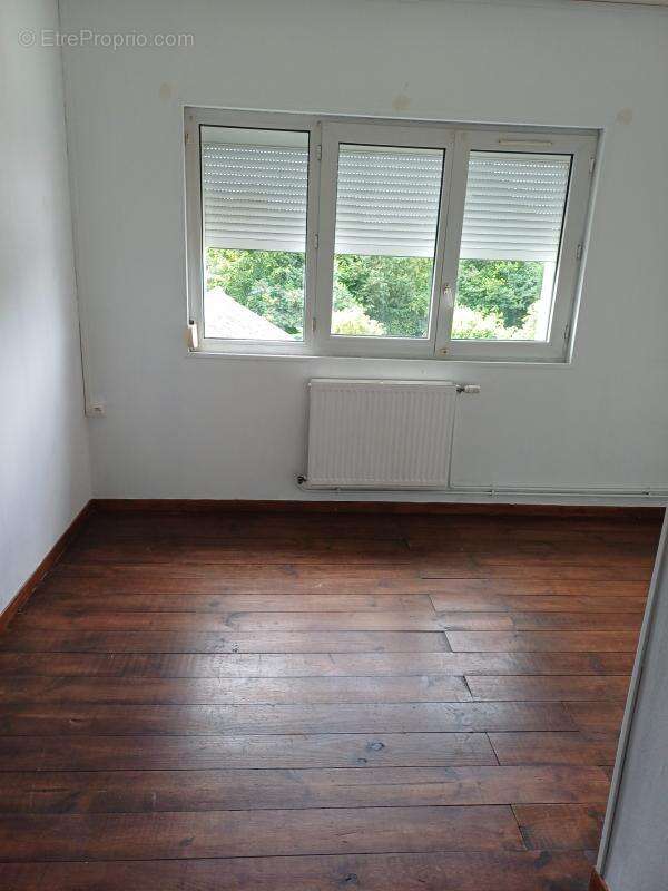 Maison à BRUAY-LA-BUISSIERE