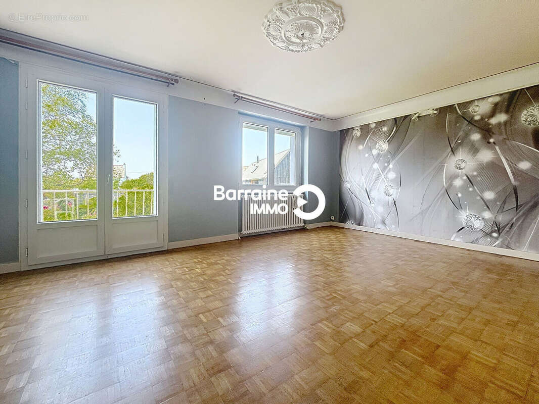 Maison à CAMARET-SUR-MER