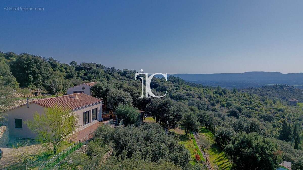 Maison à SAINT-AMBROIX