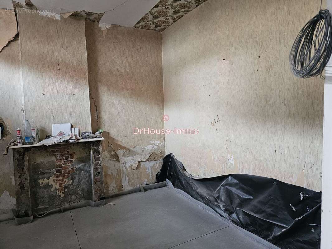 Maison à SAINT-AMAND-LES-EAUX