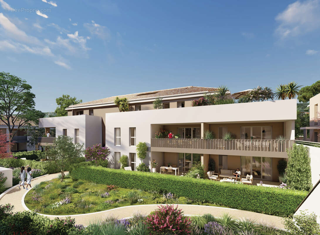 Appartement à SIX-FOURS-LES-PLAGES
