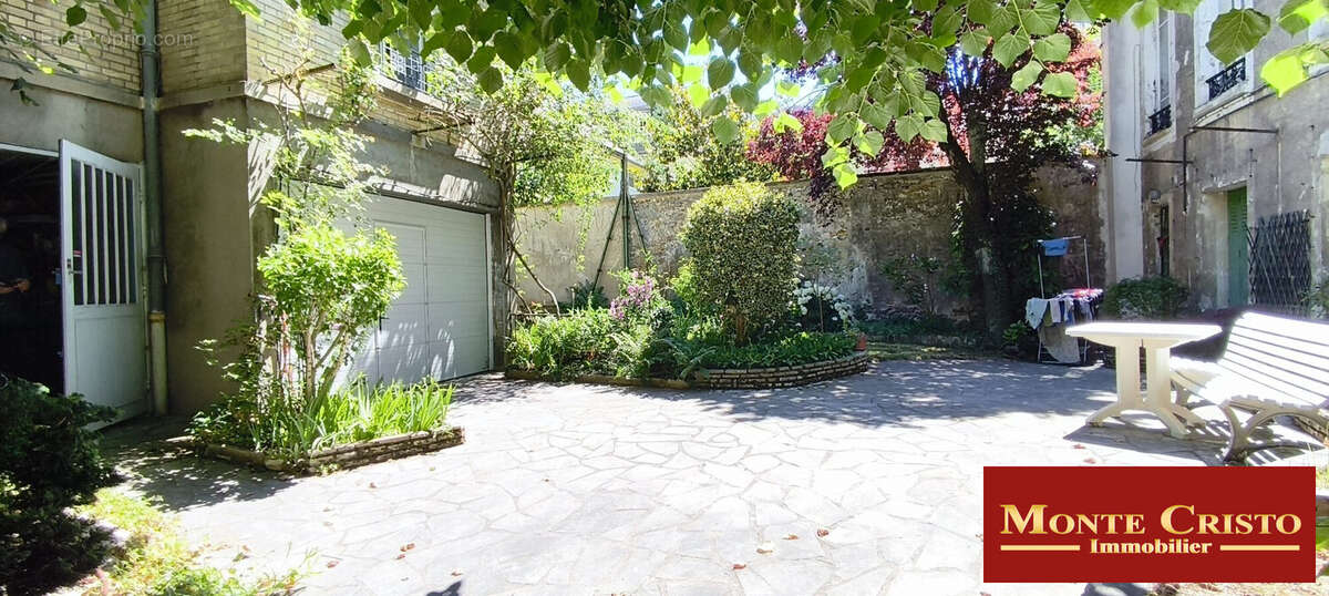 Appartement à VERSAILLES