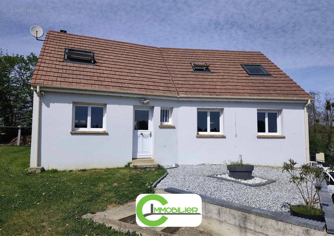 Maison à SAINT-CALAIS