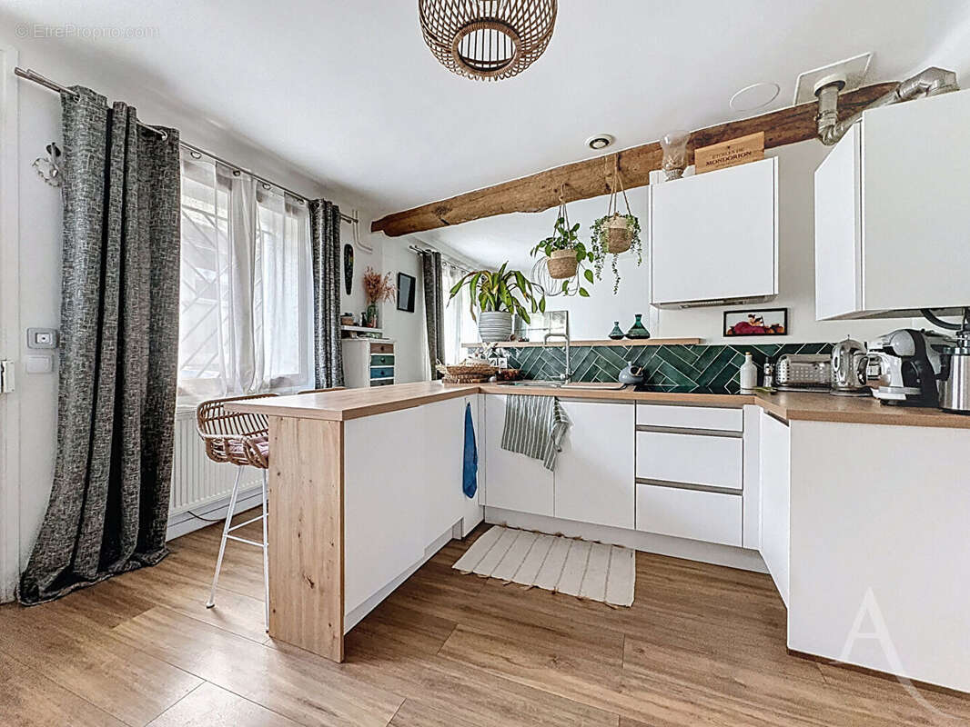 Maison à FLINS-SUR-SEINE