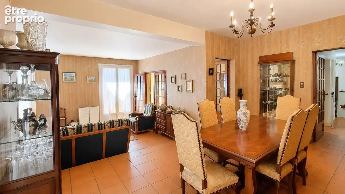 Maison de type mas provençal sur 2200 m² - photo 7