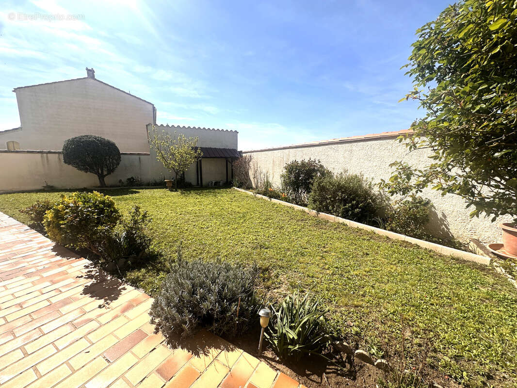 Maison à TORREILLES
